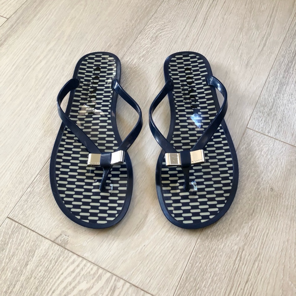COACH Navy and White Patterned Jelly Bow Flip Flops